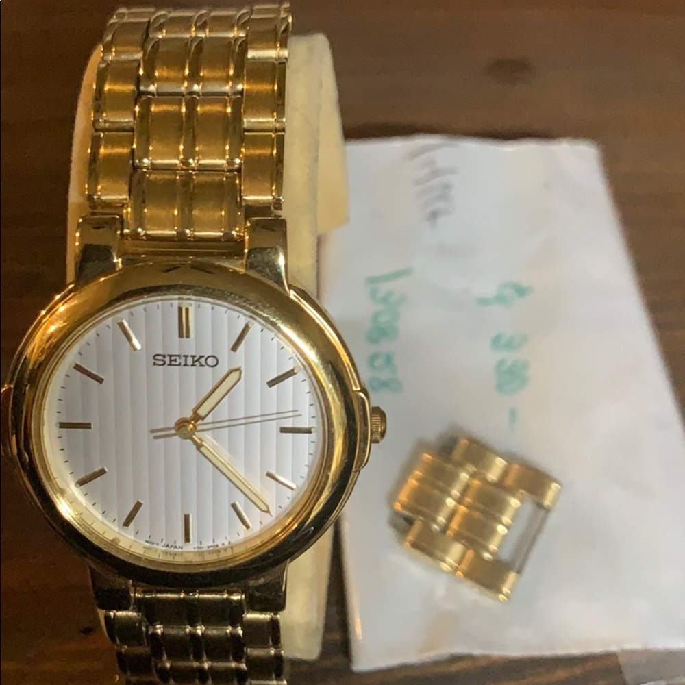 Seiko Watch (unisex) Gold tone Stainless steel